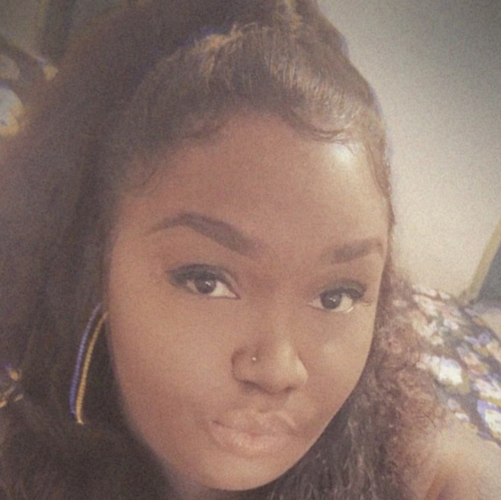 Meet your Posher, Candice
